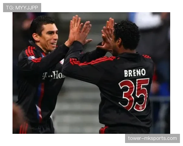 穆西亚拉取经前辈，德国新星传承经典之路