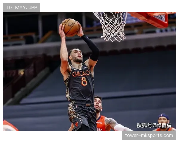 西布朗后防坚如磐石,助力球队豪取连胜 西布朗后防坚如磐石,助力球队豪取连胜